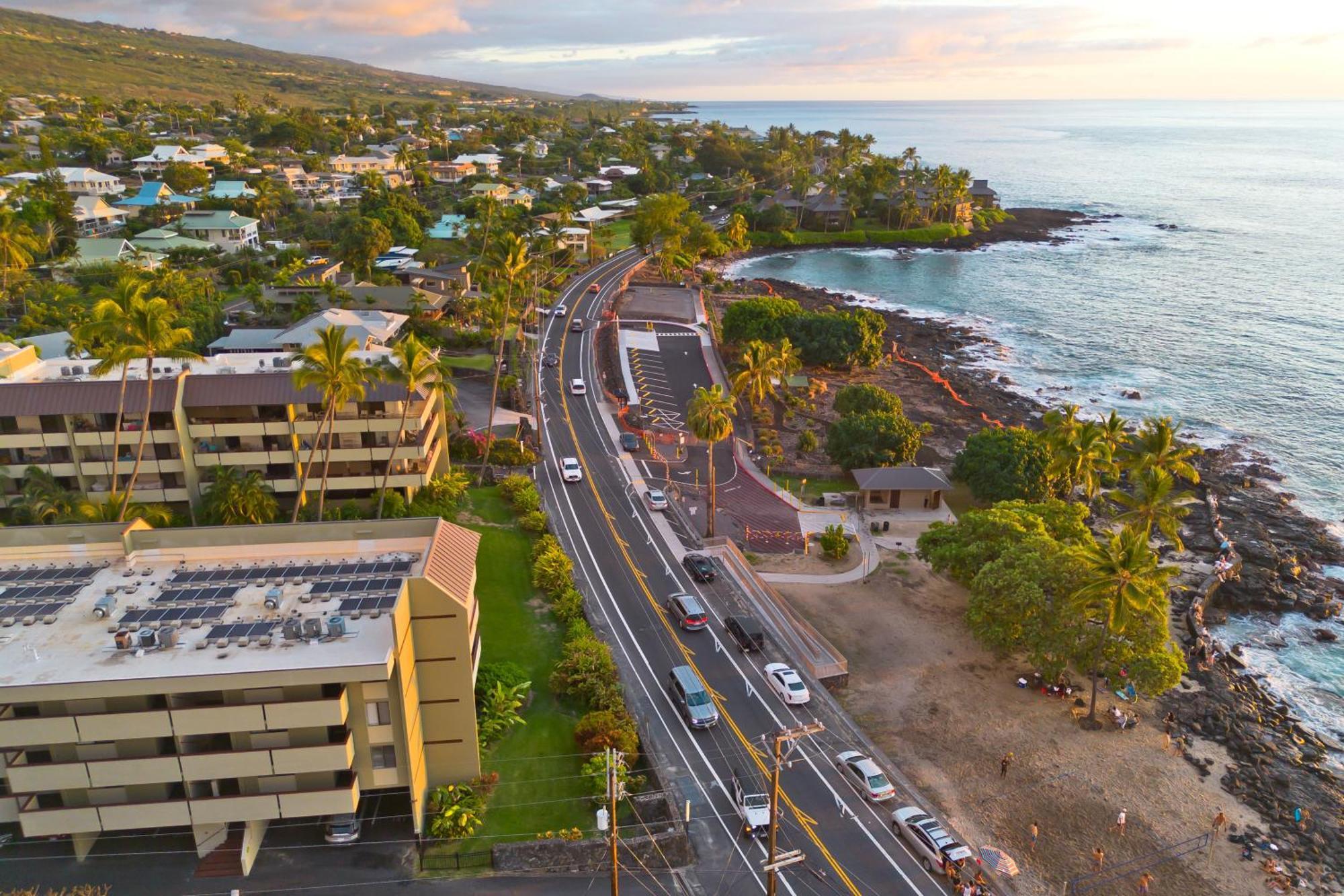 Family Getaway - Lava Room At Magic Sands Beach Kailua-Kona Eksteriør billede